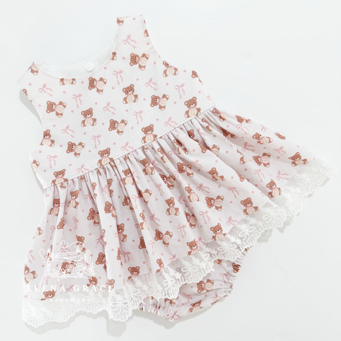 The Sleeveless Caroline / 9-12m "Bears & Bows"