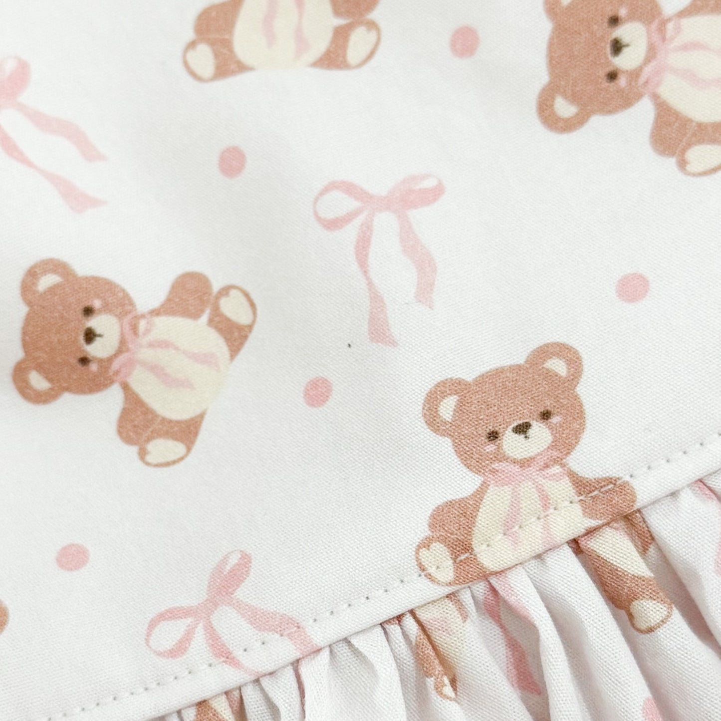 The Sleeveless Caroline / 9-12m "Bears & Bows"