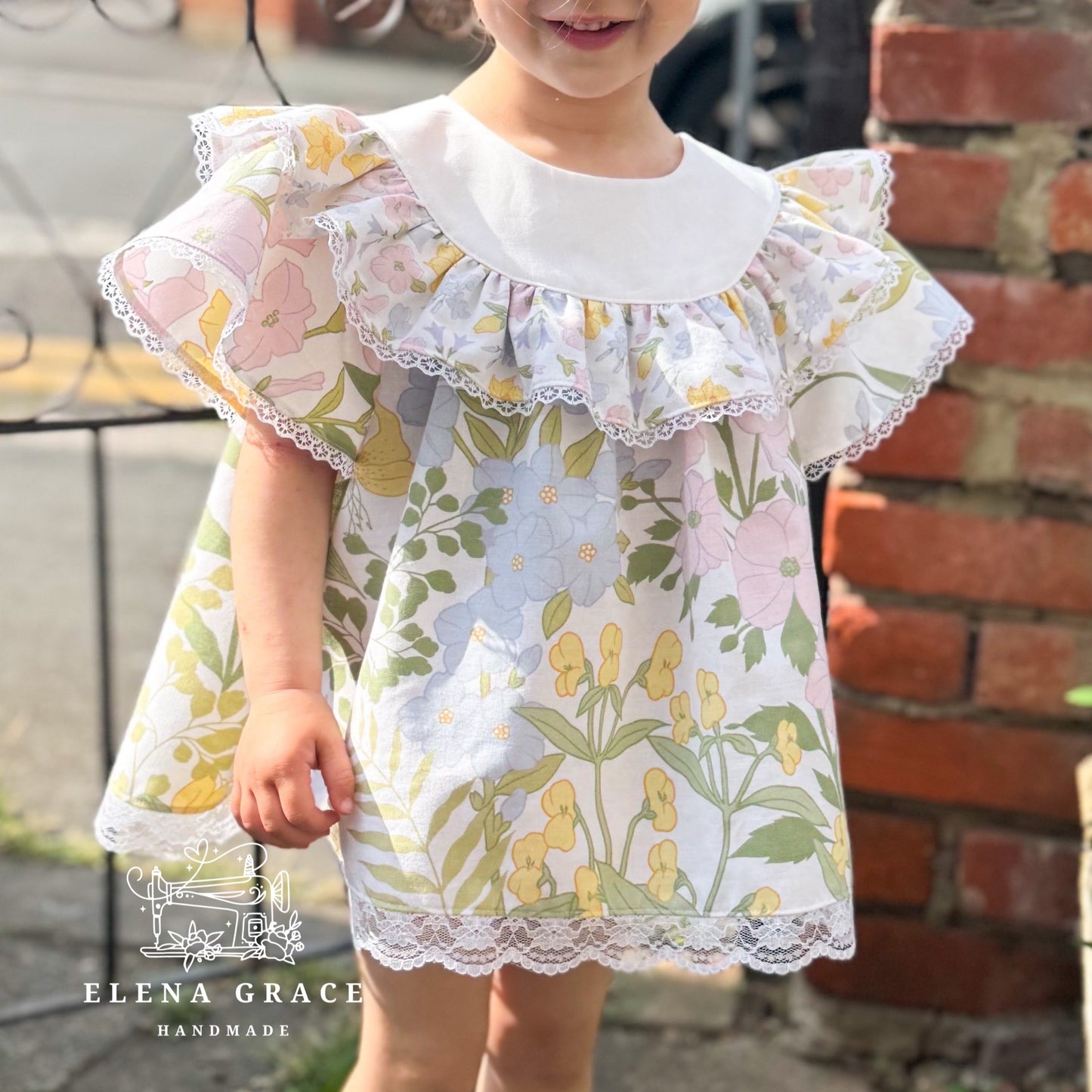 Vintage Christmas Tara Two-Piece / 3-4y